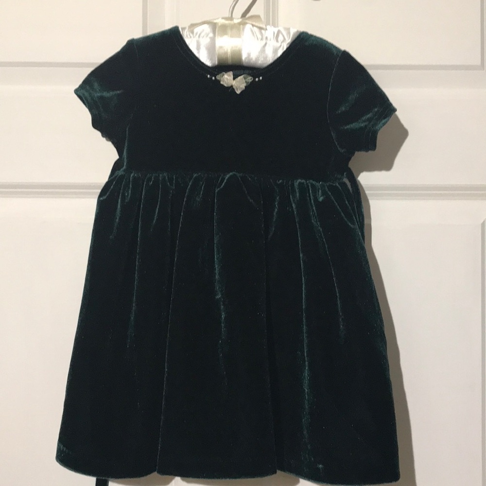 Gorgeous Green Velvet- Dressy Dress 🎄🎄